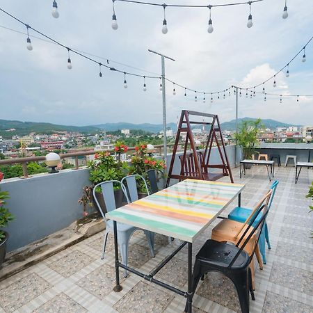Luffy Hotel Uong Bi Exterior foto